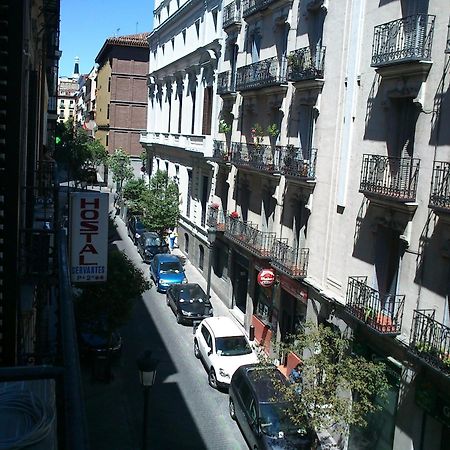 Hostal Cervantes Мадрид Екстериор снимка