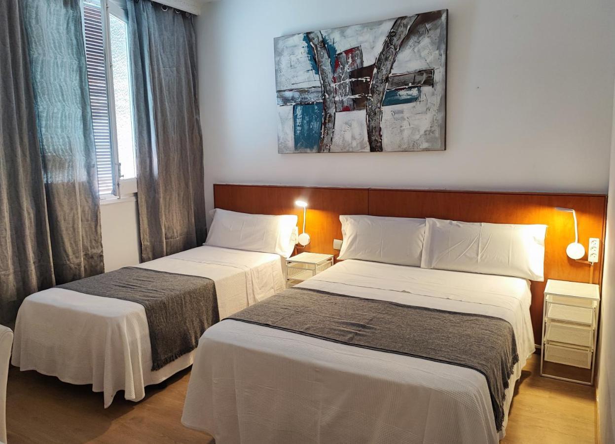Hostal Cervantes Мадрид Екстериор снимка